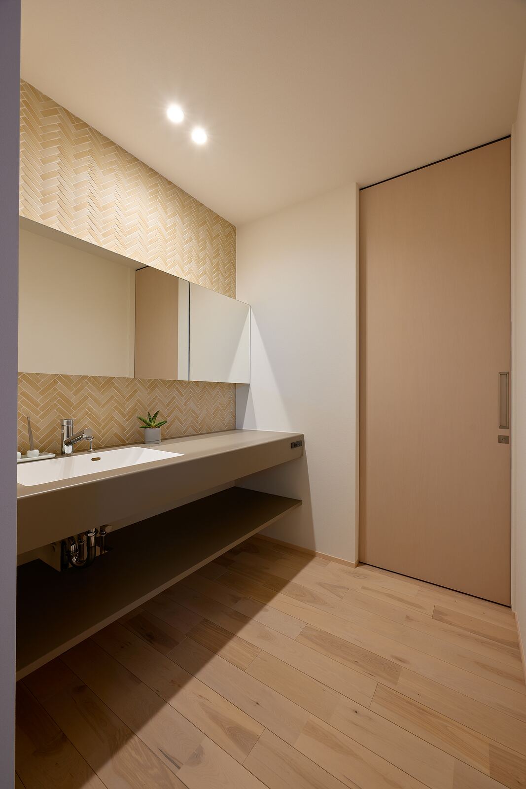 白い洗面台