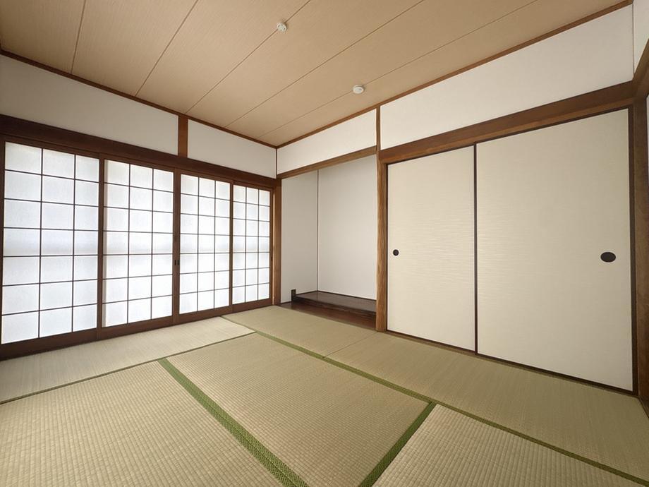 津島の戸建てのリビング以外の居室