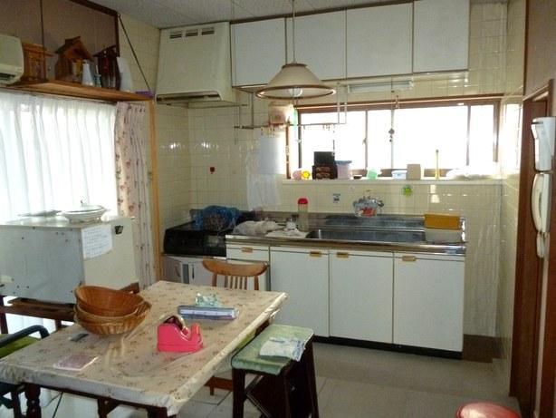 一宮の戸建てのキッチン