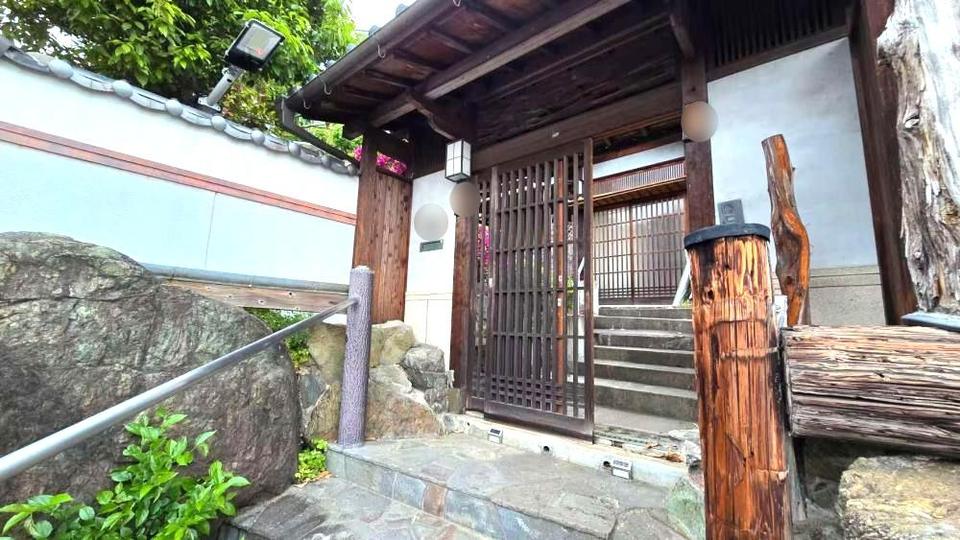 妹尾の戸建ての玄関