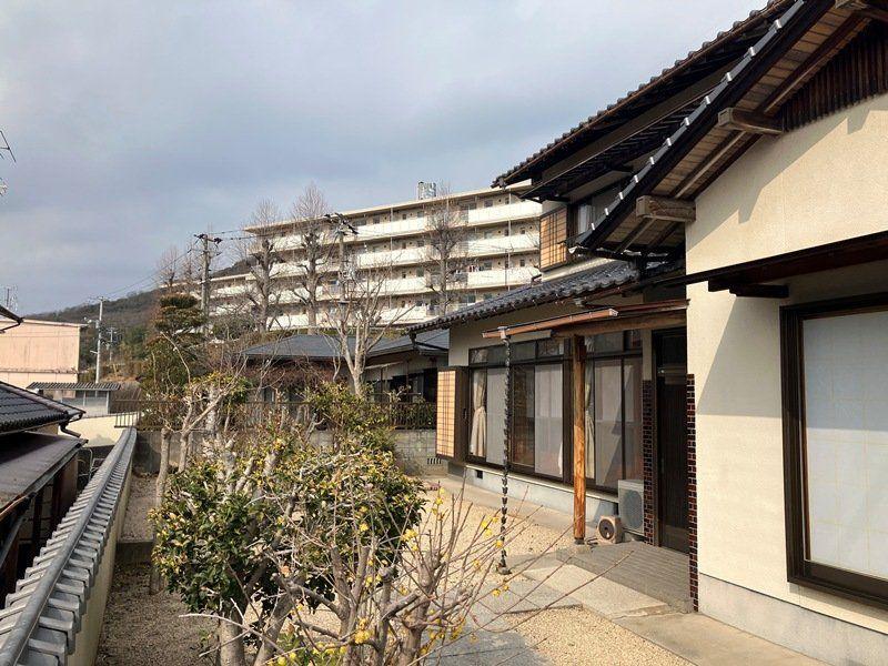 老松町の戸建ての庭
