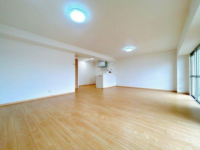 富田町のマンションのリビング