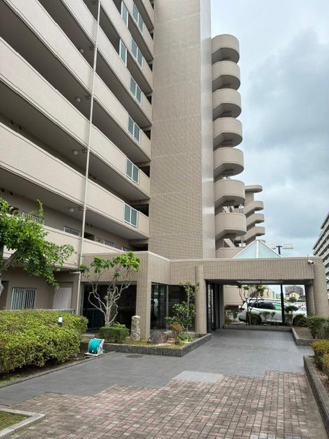 中井町のマンションの外観