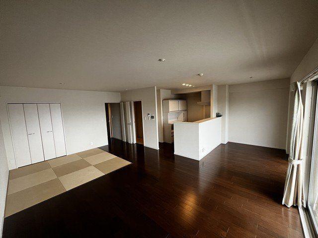 阿知のマンションのリビング