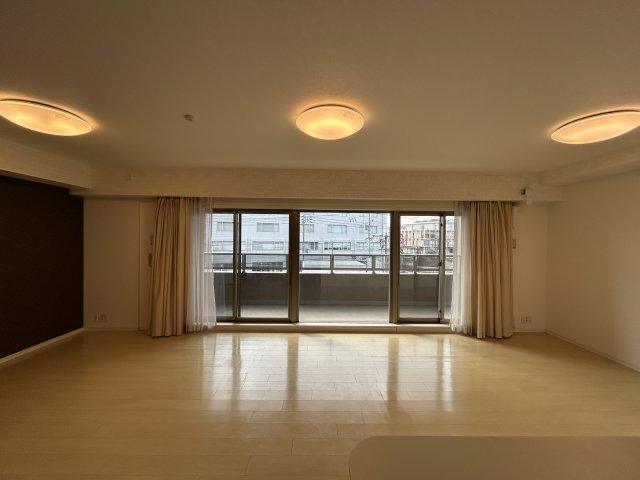 中庄のマンションのリビング